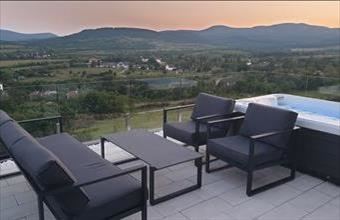 Eladó Szentendrei családi ház hirdetés (38544928)