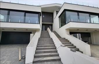 Eladó Budapest III. kerületi ikerház hirdetés (45233224)