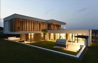 Eladó Budapest III. kerületi családi ház hirdetés (92348279)