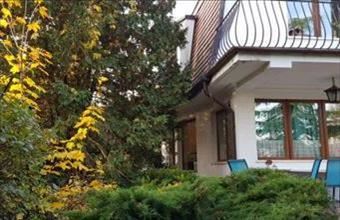 Eladó Budapest III. kerületi családi ház hirdetés (54537422)