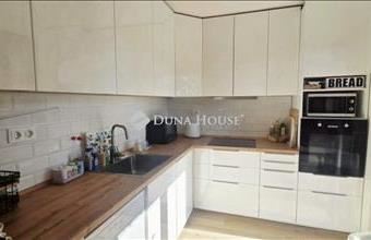 Eladó Veresegyházi családi ház hirdetés (39334343)