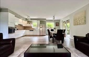 Eladó Pécsi családi ház hirdetés (54499339)