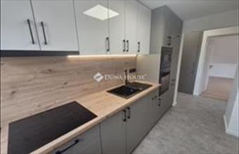 Eladó Pécsi tégla lakás hirdetés (72889994)