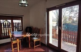 Eladó Szegedi tégla lakás hirdetés (24423989)