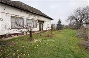 Eladó Kisújszállási családi ház hirdetés (78474353)
