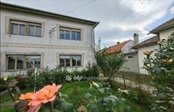 Eladó Kisújszállási családi ház hirdetés (52387363)