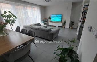 Eladó Győri tégla lakás hirdetés (35438435)