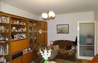 Eladó Debreceni panel lakás hirdetés (94552464)