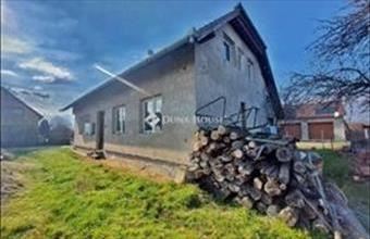 Eladó Vácrátóti családi ház hirdetés (97752192)