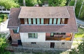 Eladó Csobánkai családi ház hirdetés (33275384)