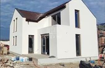 Eladó Tiszaszigeti családi ház hirdetés (25235494)