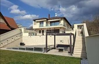 Eladó Váci családi ház hirdetés (61427673)