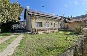 Eladó Budapest XV. kerületi családi ház hirdetés (56343936)