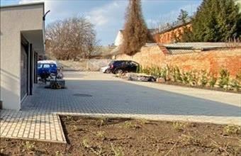 Kiadó Debreceni egyedi garázs hirdetés (85311447)