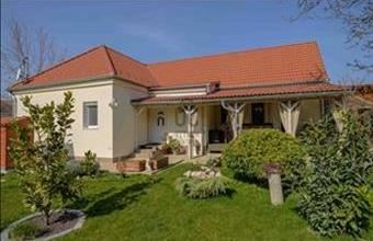 Eladó Keszthelyi családi ház hirdetés (87288233)