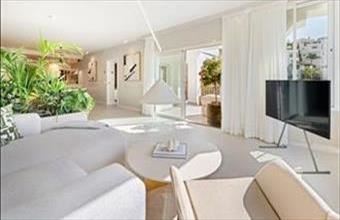 Eladó Spanyolországi tégla lakás hirdetés (64997424)