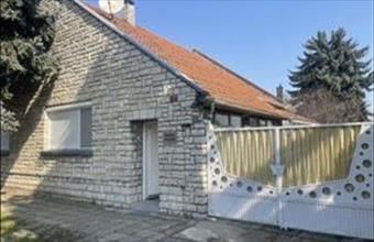 Eladó Csávolyi családi ház hirdetés (71363237)