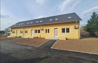 Eladó Szolnoki sorház hirdetés (16747538)