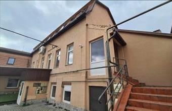 Eladó Pápai családi ház hirdetés (92694233)