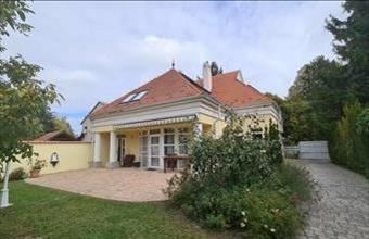 Eladó Balatongyöröki családi ház hirdetés (63684632)