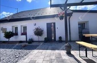 Eladó Kapuvári családi ház hirdetés (83548945)