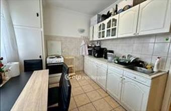 Eladó Debreceni panel lakás hirdetés (79375732)