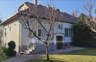 Eladó Debreceni ikerház hirdetés (93245456)