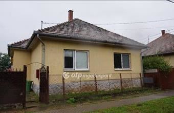 Eladó Vácszentlászlói családi ház hirdetés (74133879)