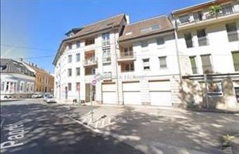 Kiadó Soproni egyedi garázs hirdetés (42353397)