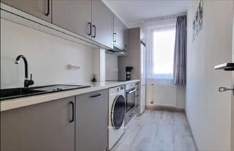 Eladó Pápai panel lakás hirdetés (63617427)