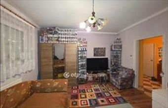 Eladó Pápai családi ház hirdetés (56333626)