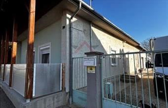 Eladó Tápszentmiklósi családi ház hirdetés (46483673)