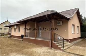 Eladó Erdőkertesi családi ház hirdetés (62235698)