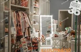 Eladó Kiskunhalasi üzlethelyiség utcafronton hirdetés (63966833)