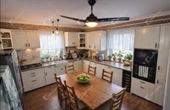 Eladó Úrhidai családi ház hirdetés (94637532)