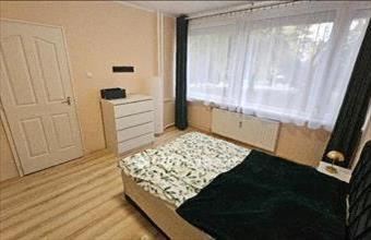 Eladó Egeri csúsztatott zsalus lakás hirdetés (85794938)