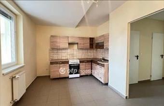 Eladó Egeri tégla lakás hirdetés (43488333)