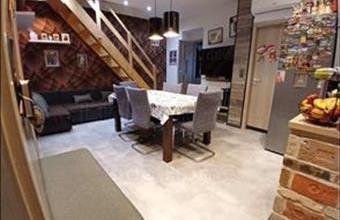 Eladó Győri ikerház hirdetés (96446353)