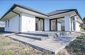 Eladó Debreceni családi ház hirdetés (78978687)