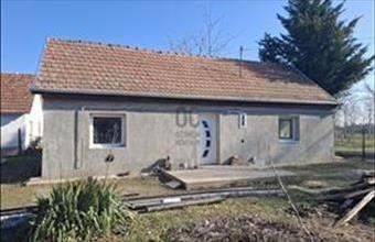 Eladó Tápiószelei családi ház hirdetés (67335532)