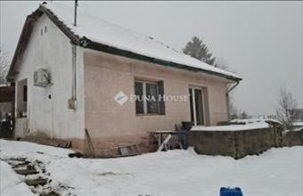 Eladó Váckisújfalui családi ház hirdetés (93494851)