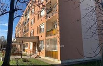 Eladó Szolnoki tégla lakás hirdetés (74321151)