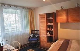 Eladó Budapest III. kerületi panel lakás hirdetés (29554494)