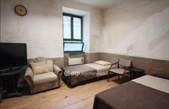 Eladó Budapest VI. kerületi tégla lakás hirdetés (83758743)