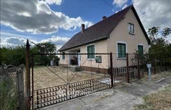 Eladó Konyári családi ház hirdetés (39794489)