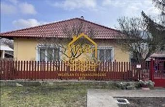 Eladó Bátori családi ház hirdetés (17298982)