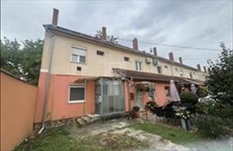 Eladó Sárvári sorház hirdetés (74838453)