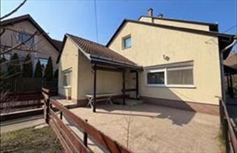 Eladó Budapest III. kerületi tégla lakás hirdetés (64387344)