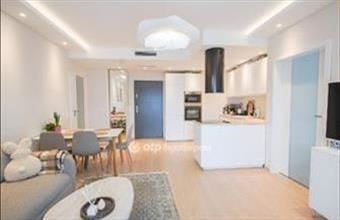 Eladó Balatonkenesei tégla lakás hirdetés (48522252)