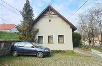 Eladó Töki üzlethelyiség utcafronton hirdetés (25458384)